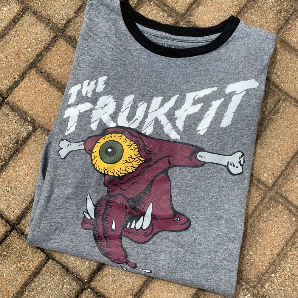 TrukFit Women's Graphic Grey Baseball T-Shirt Med